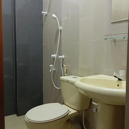Southern Beach Surf Lodge Ahangama Room photo