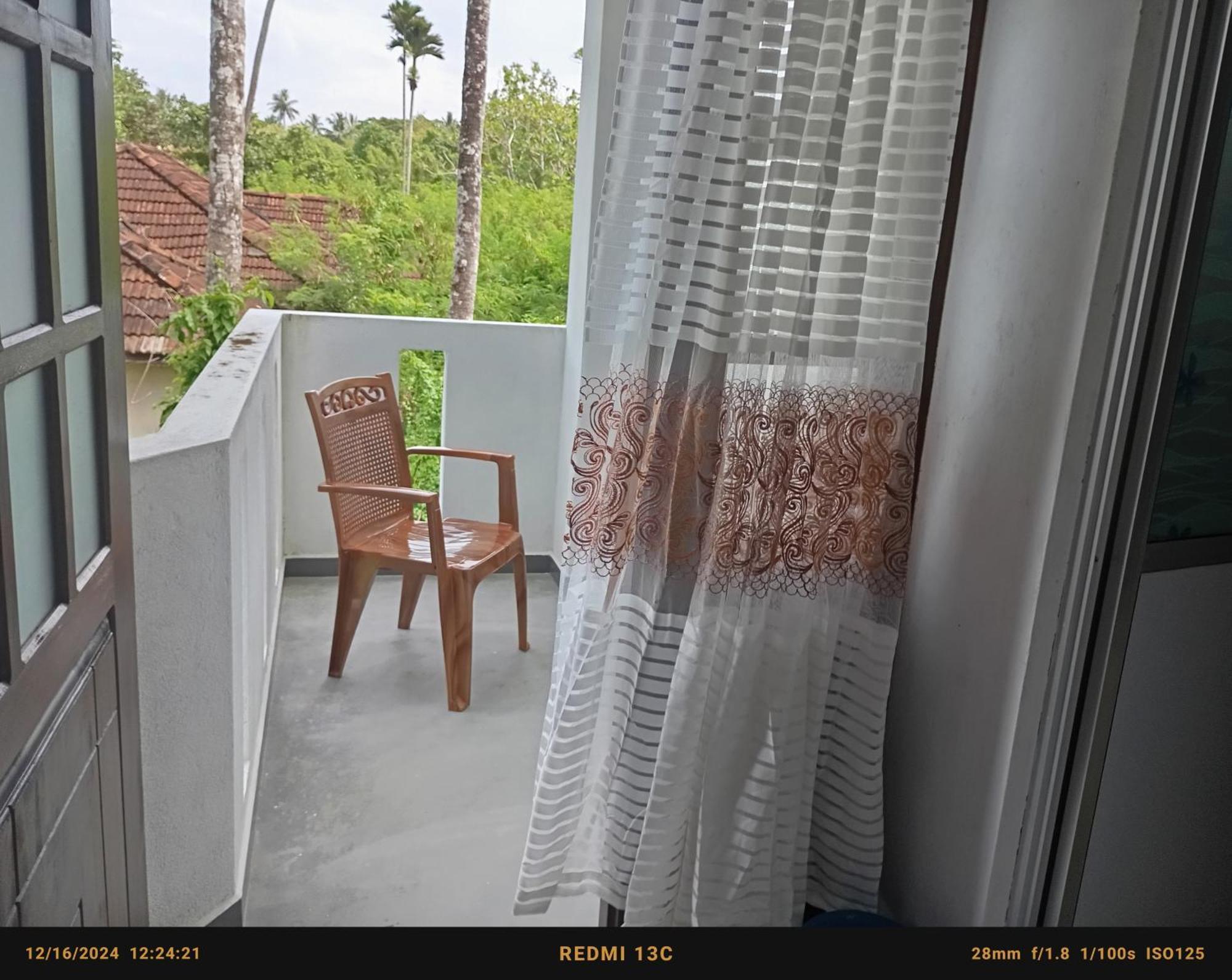 Homestay Southern Surf Ahangama